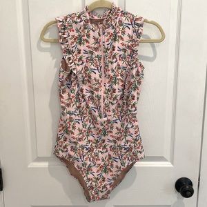 Mott50 Bella Ruffle Sleeveless - M